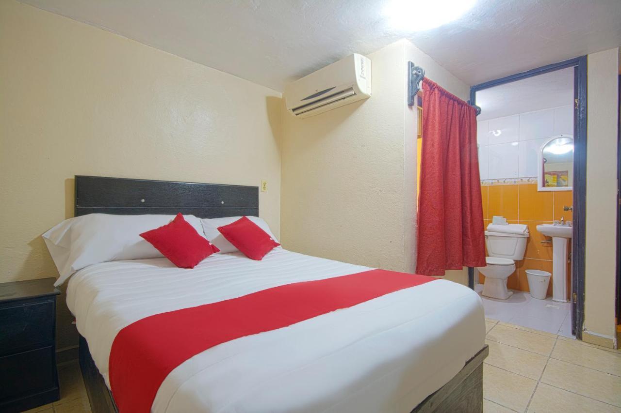 Oyo Hotel Bicentenario Tampico Zewnętrze zdjęcie